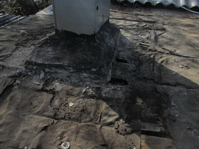 How to hermetically seal the joint between roofing felt/slate and the pipe? - My, Leaking roof, Private house, Building, Longpost