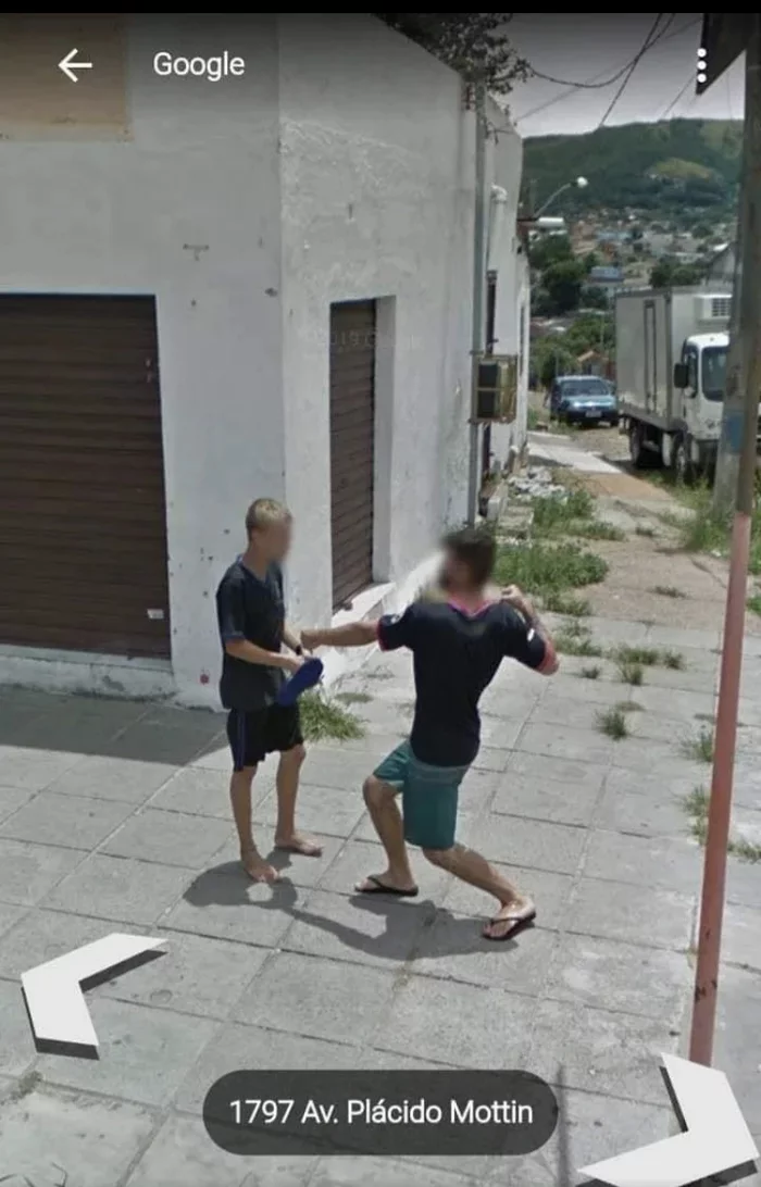 Google Earth is always in the right place, at the right time - Google earth, Hit