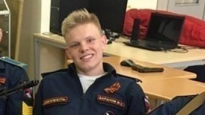 В Тюмени курсант военного училища скончался от менингита. Несмотря на все симптомы, ему давали лишь парацетамол и заставляли убирать снег - Солдаты, Смерть, Армия, Длиннопост