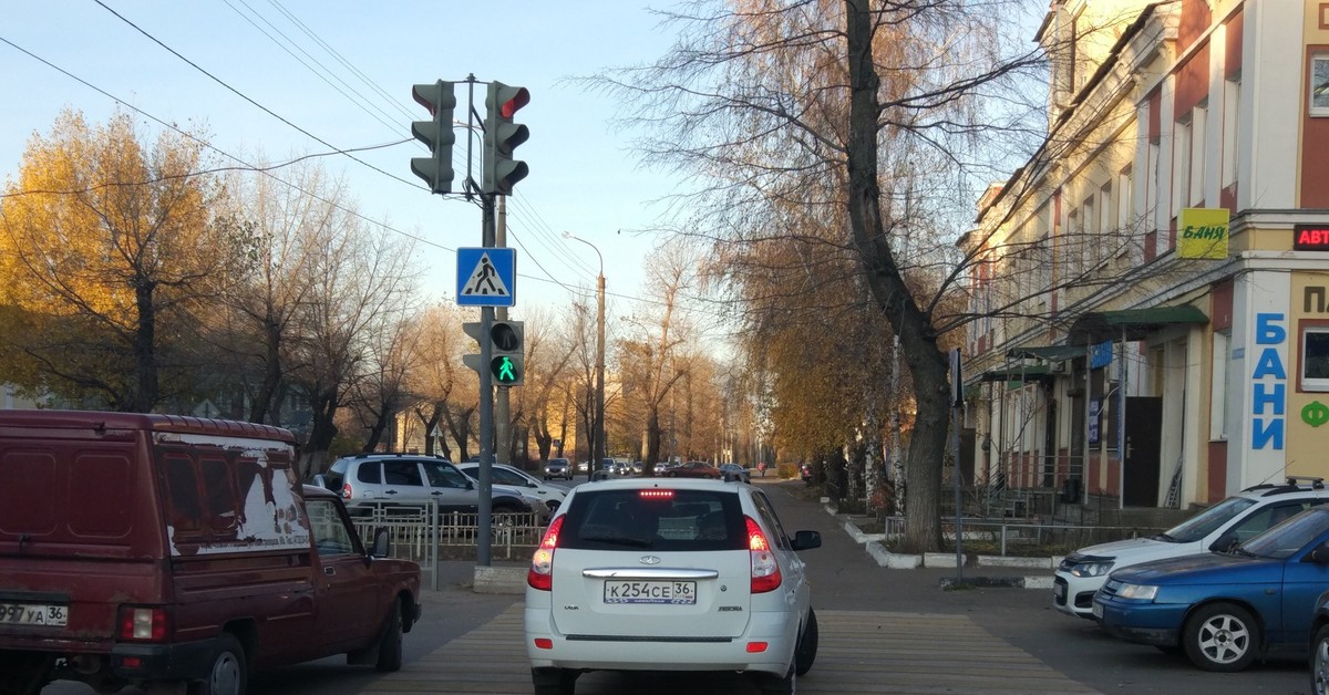 Стоянка машина в воронеже. Т а м воронеж. Московский проспект 82 воронеж. Бункер тир воронеж. Воронеж улица ленина 73 бункер-м.