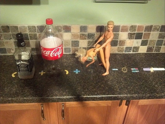 Сообщила парню, что беременна.