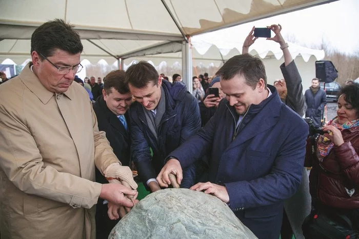 The first stone of the Novgorod Technical School was laid in Veliky Novgorod - Velikiy Novgorod, The governor, Nikitin, Grammatical errors, A shame, Power, What a shame., Longpost