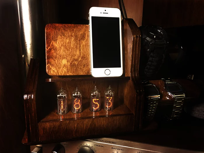 Clock for clock on IN-14 - My, Needlework without process, Lamp clock, In-14, Phone stand, Longpost