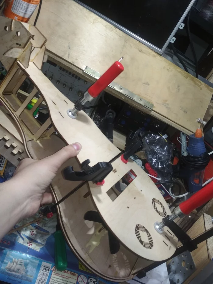 Nerdy gurdy part 2: the return of glue - My, Wheeled Lyre, Hurdy gurdy, Schizotech, Rukozhop, Longpost