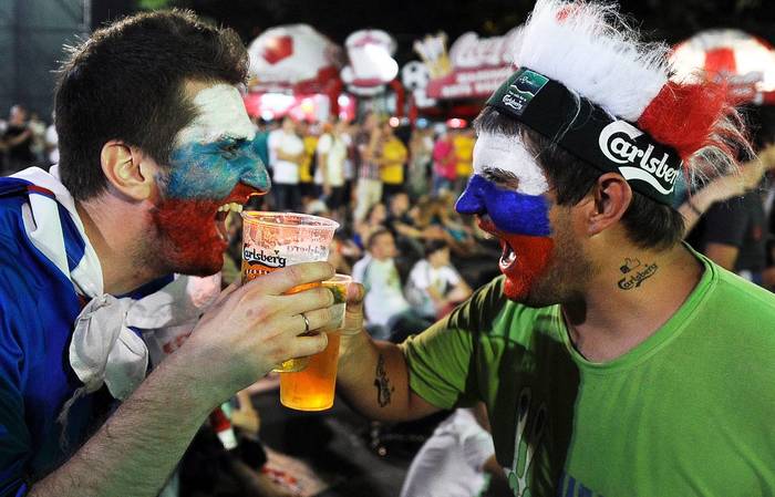 The return of beer to Russian stadiums was unanimously supported - Beer, Football, Stadium