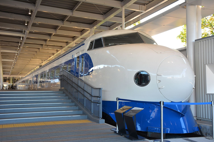 Киотский железнодорожный музей. Железная дорога, Музей железнодорожной техники, Япония, Синкансен, Длиннопост, Киото, Видео, Интересное