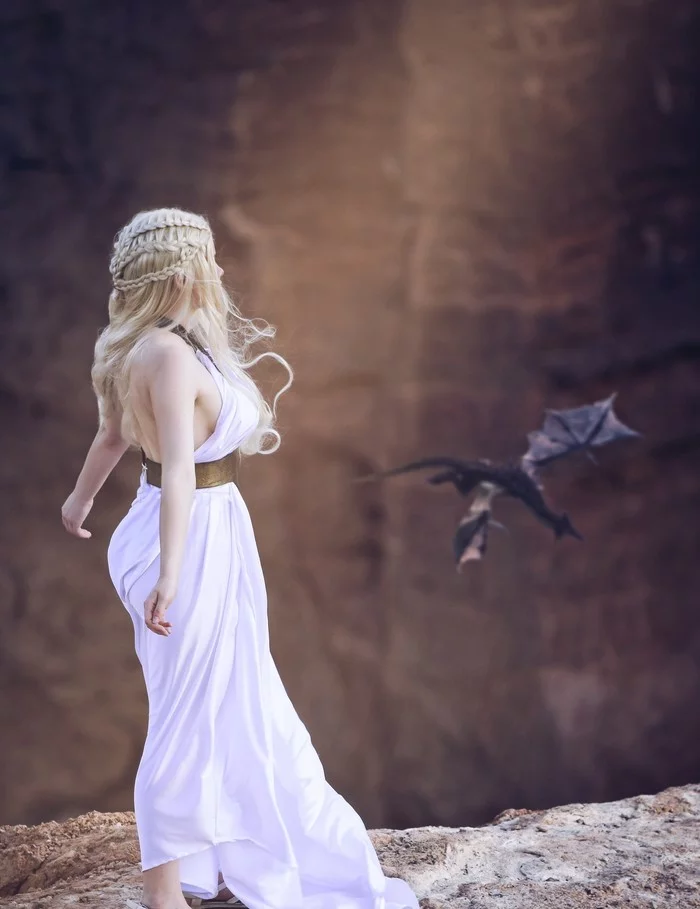 Mother of Dragons Cosplay - My, Cosplay, Game of Thrones, Charyn canyon, Nature, Daenerys Targaryen