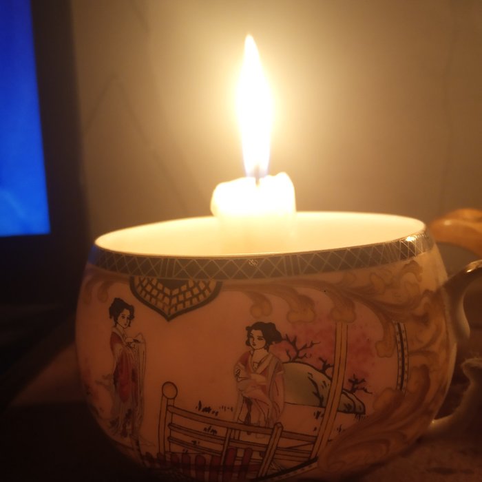 When the lights were turned off - My, Power outage, A life, Candle, , Plate, Dialog, Girls, Japan, Longpost, Nonsense