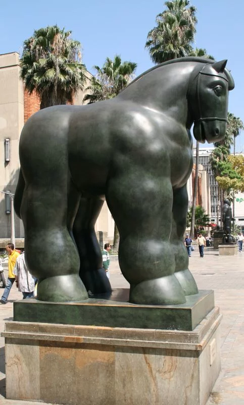 Horse - side view or rear view? ;) - Boterism, Fernando Botero, Horses, Sculpture, From the network