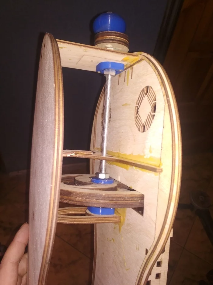 Nerdy gurdy part three: glue strikes back - My, Wheeled Lyre, Hurdy gurdy, Laser cutting, Schizotech, Longpost