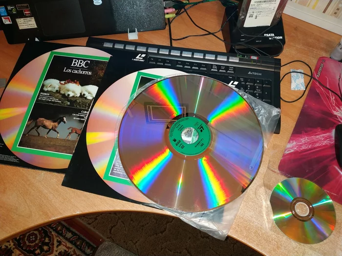 A friend cleared out a closet - Movies, Longpost, Laser disk, Media
