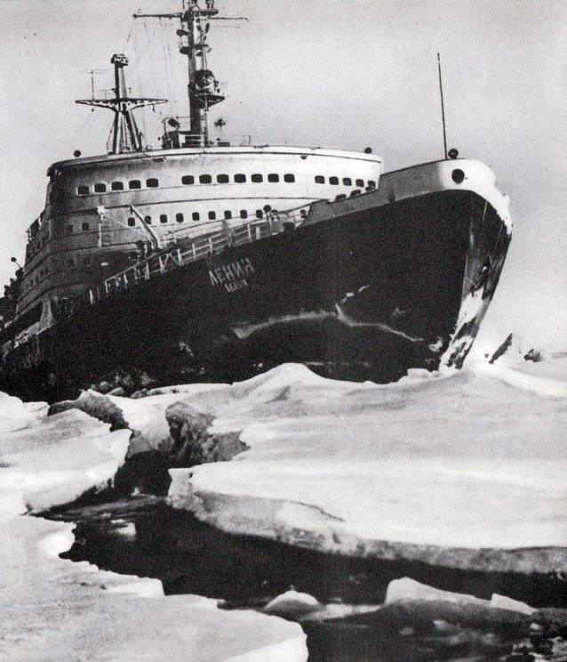 December 5, 1957 62 years ago, the nuclear-powered icebreaker Lenin was launched in Leningrad. - the USSR, Transport, Icebreaker Lenin, Longpost