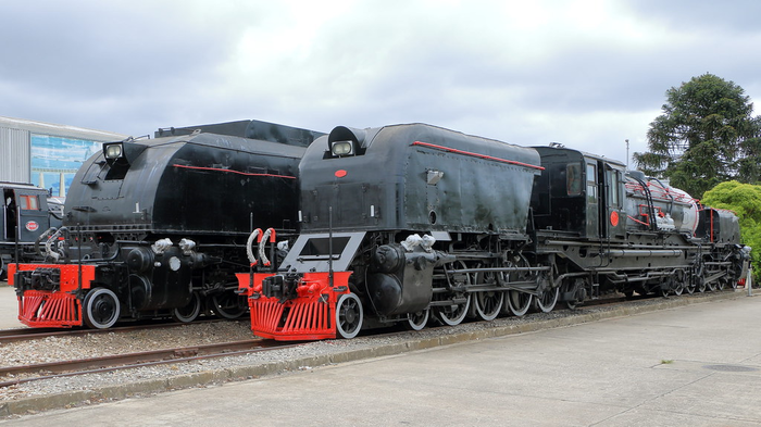 Опытный паровоз Я-01 Железная дорога, Паровоз, Длиннопост, СССР, Великобритания, Видео