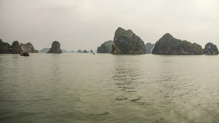 Too incredible adventures on Truyen Dang - My, Vietnam, Ha Long, Travels, Adventures, Town, Michael, The photo, Longpost