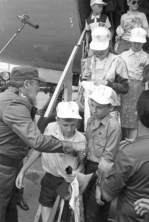 Fidel Castro meets the first Ukrainian children who arrived in Cuba under the Children of Chernobyl program, 1990 - Chernobyl, Radiotherapy, Story, Fidel Castro, Cuba, Help
