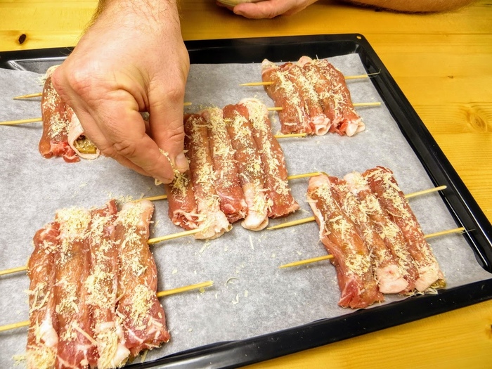 Рулетики на шпажках Кулинария, Еда, Рецепт, Мясные рулетики, Другая кухня, Приготовление, Меню, Вкусно, Видео, Длиннопост
