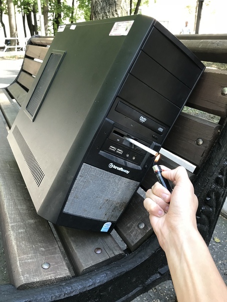 �������