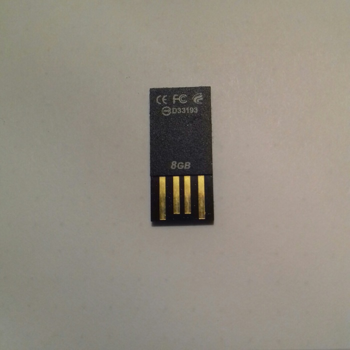 Что это за флешка ?