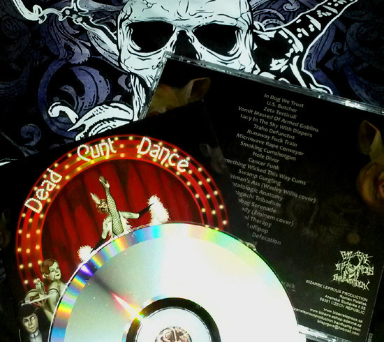 SMOTHERED BOWELS  2017 - Dead C*nt Dance - BLP 0194