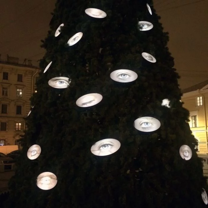 big-eyed tree - Christmas tree, Saint Petersburg, New Year, The photo, Eyes