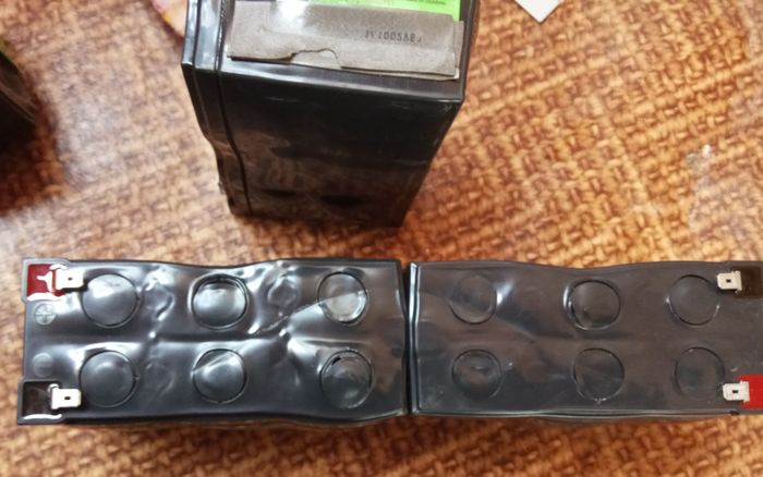 К вопросу о необходимости своевременного контроля и обслуживания батарей бесперебойных блоков питания Источник бесперебойного питани, ИБП, Аккумулятор, Акб, Проблема, Перегрев, Длиннопост