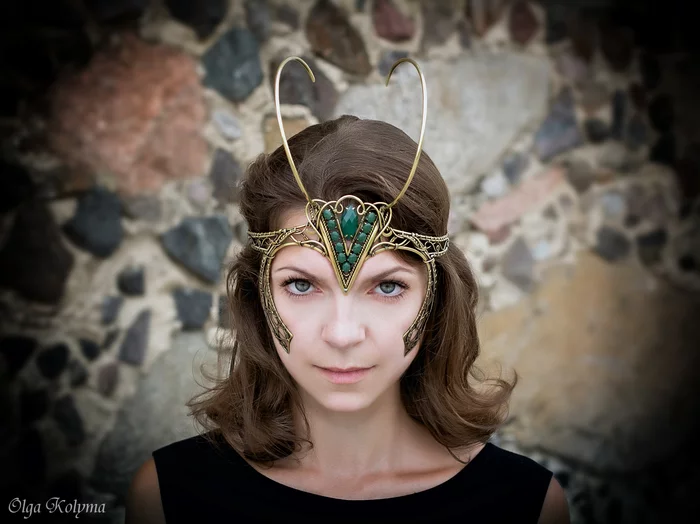 Tiara, stylization of Loki's helmet - My, Wire wrap, Loki, Tiara, Diadem, Brass, Beautiful girl, Needlework with process, Decoration, Video, Longpost