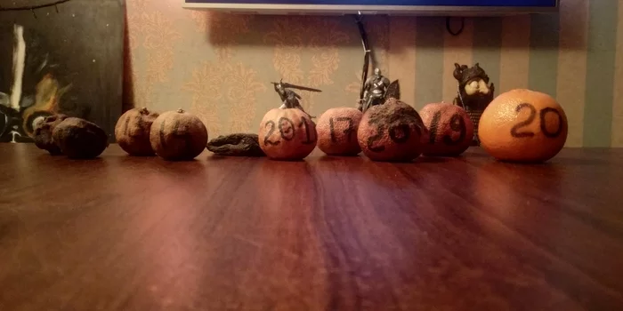 Anniversary Mandarin - My, The years are running, New Year, Tangerines, Traditions, Collection, GIF