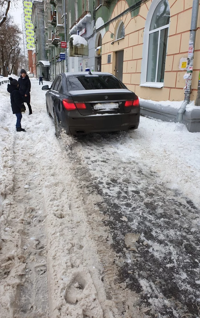 Post, because infuriates - Idiocy, Bmw, Breaking the rules, Sidewalk, Longpost, Negative, Permian