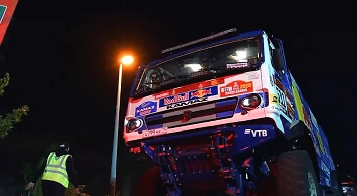 KAMAZ-master at Dakar 2020 - Grand opening - Kamaz-Master, Dakar, Race, Автоспорт, Extreme, Saudi Arabia, Video, Longpost, Yandex Zen