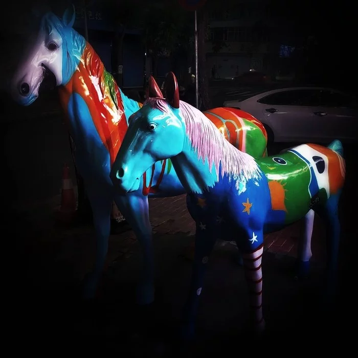 LSD horses... - My, Horses, Nightmare, China