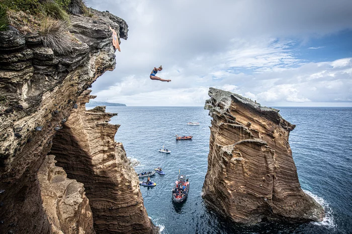 Red Bull Cliff Diving World Series 2019 high diving competition - Competitions, Diving, Bounce, Azores, Red bull, Sport