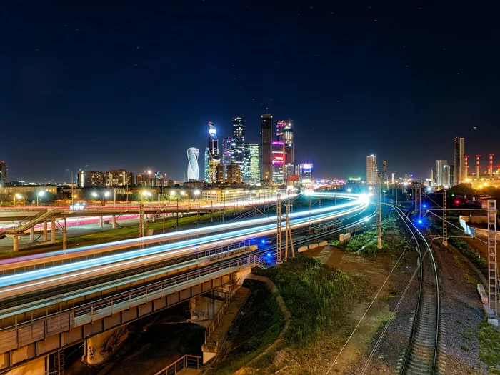 Ночная железнодорожная Москва - Моё, Фотография, Москва, Железная Дорога, Ночная съемка, Закат, Трамвай, Москва-Сити, Метро, Длиннопост