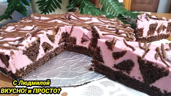 Шоколадный торт с ягодно - сливочным муссом - проще и вкуснее не бывает Рецепт, Видео рецепт, Шоколадный торт, Муссовый торт, Торт, Кулинария, Видео, Длиннопост