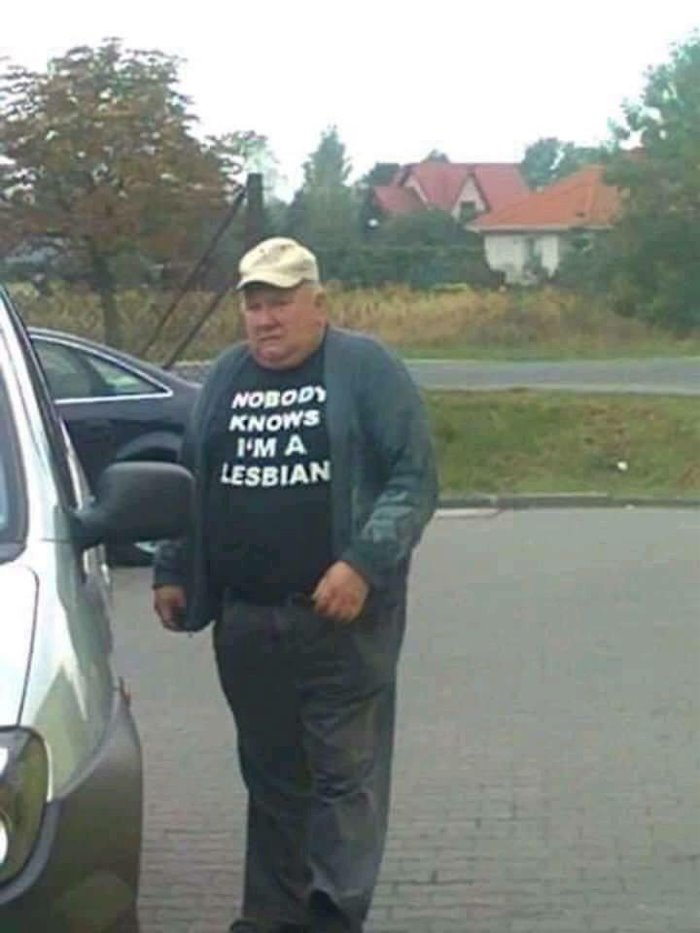 Sometimes it's bad not to know foreign languages - The photo, Grandfather, T-shirt, Inscription, English language, Lesbian, Humor