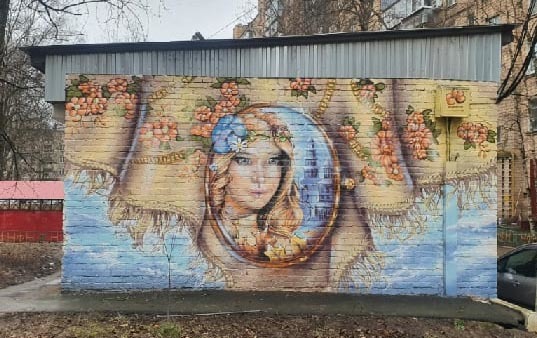 Beautiful. I hope they won’t paint over... The city of Khimki, courtyards of houses Yubileiny Prospekt 50 and Stroiteley Street 4 - My, Street art, beauty, Khimki