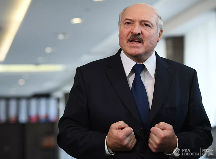 Лукашенко: Россия не дает согласие на поставки нефти из Казахстана