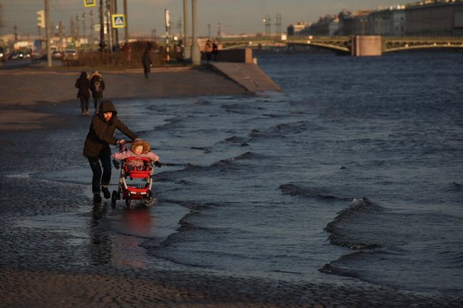 Walking with Father - Father, Children, Stroller, Saint Petersburg