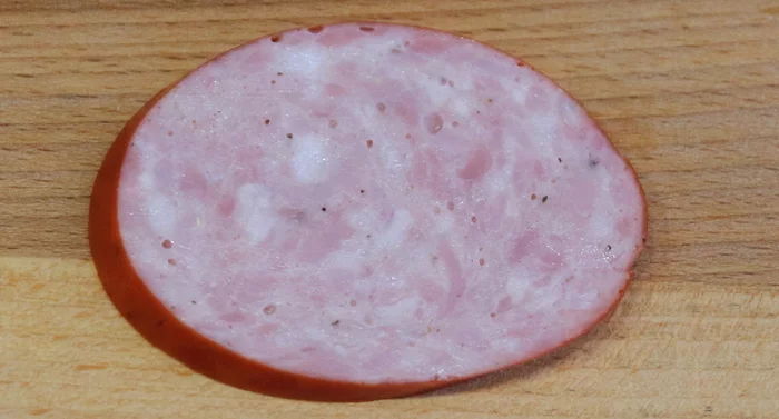 Финский сервелат. Я наконец то повторил вкус колбасы из магазина, но в составе МЯСО! Мясо, Колбаса, Рецепт, Длиннопост, Еда