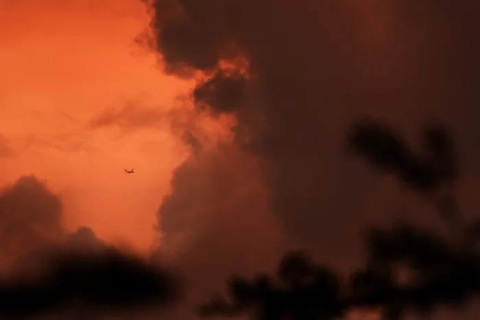 Airplane and clouds - My, The photo, Sky, Clouds, Airplane, Nikon