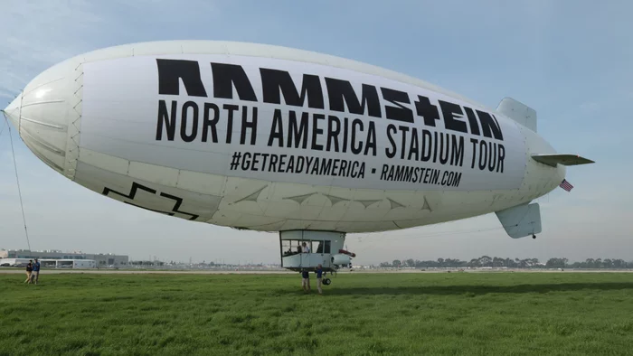 In preparation for Rammstein's US tour, special airships were made - Music, Rammstein, USA, Hindenburg, Never Forget