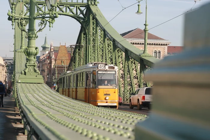 Budapest tram - My, Tram, Bridge, Budapest, Canon 400D