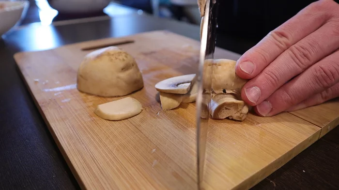 Simple, fast and easy... And delicious, of course) - My, Food, Recipe, Cream Soup, Soup, Mushroom soup, Video recipe, Video, Longpost