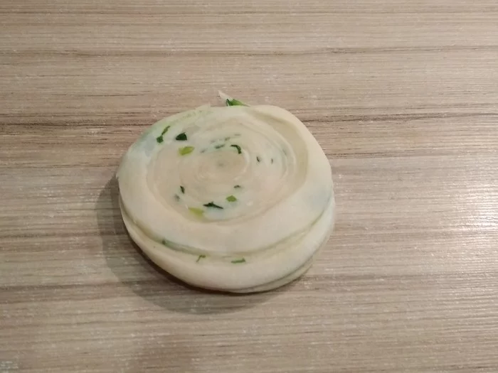 Слоёные лепешки с зелёным луком Рецепт, Лепешки, Выпечка, Тесто, Длиннопост