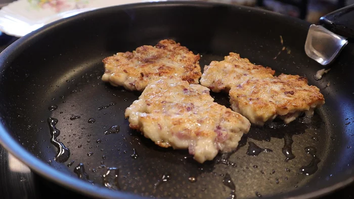 Cool chicken cutlets - fast and tasty! - My, Food, Recipe, Cutlets, Chicken recipes, Video recipe, Video, Longpost, Cooking