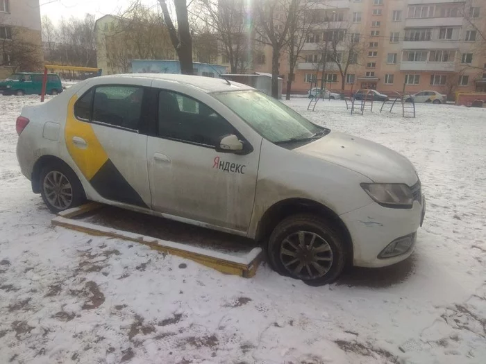 Yandex party - Yandex Taxi, Неправильная парковка, Sandbox, Minsk, Longpost