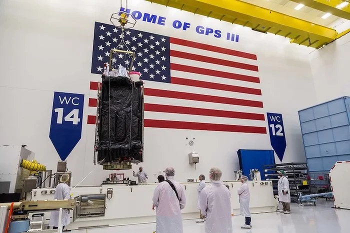 GPS 3 satellite prepares for launch on Falcon 9 rocket - Spacex, Lockheed Martin, Satellite, Space, Falcon 9