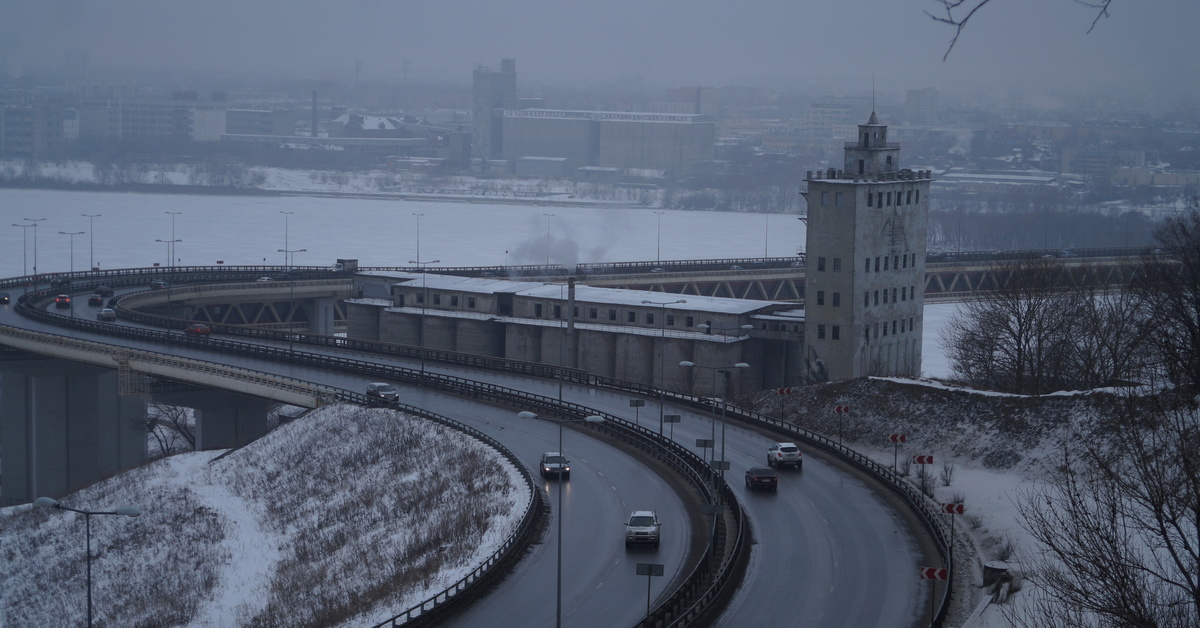 Камеры новгорода. Нижегородский метромост. Нижний Новгород не парадный. Метро мост Нижний Новгород. Метромост Нижний Новгород завод.