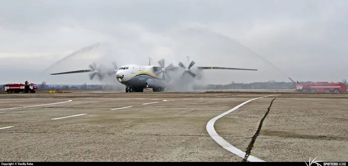 Громозеке 55 лет! - Самолет, Ан-22, Фотография