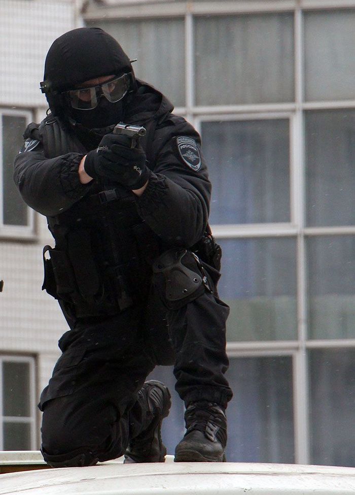 ОМОН взял штурмом дежурную часть УМВД в г.Ижевске