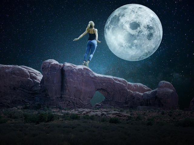 Лунатики это что за люди. Смотреть фото Лунатики это что за люди. Смотреть картинку Лунатики это что за люди. Картинка про Лунатики это что за люди. Фото Лунатики это что за люди